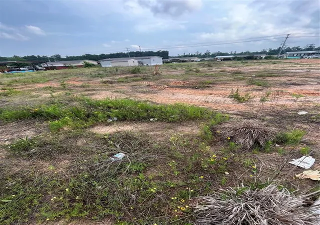 Photo 1 of Land for sale at 2023 Washoe Lake Ct, Conroe, TX 77306 | MLS# 53398926 | Listing updated on 2025-12-17
