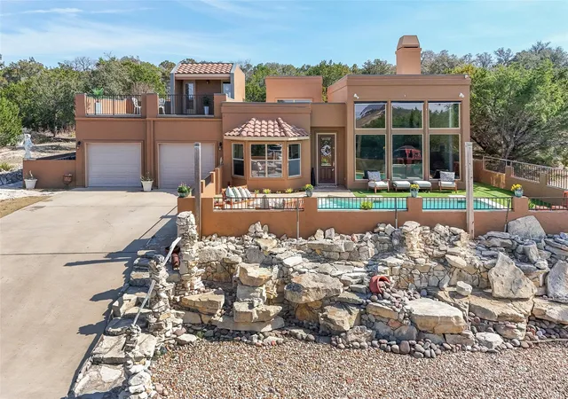 5th image of 3211 Constitution Dr, Lago Vista, TX 78645 | MLS# 53888571