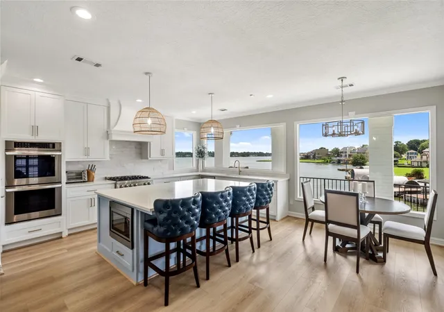 Photo 3 of Sale Pending at 204 April Waters Dr N, Montgomery, TX 77356 | MLS# 34081704 | Listing updated on 2026-09-25