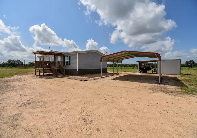 Homes for sale in Weimar, TX | 1508 County Road 217, Weimar, TX 78962 | MLS# 39819527