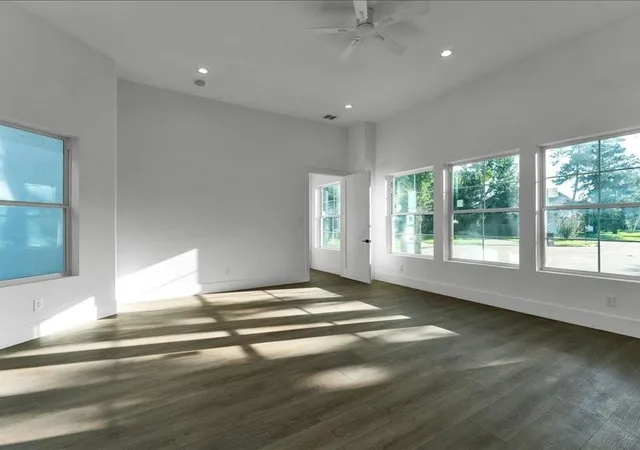 4th image of 8115 Cedar Brush Cir, Spring, TX 77379 | MLS# 75373987