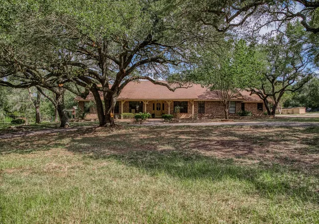 3rd image of 10639 Palestine Rd, Brenham, TX 77833 | MLS# 37548847