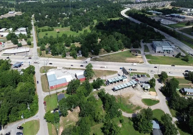 9th image of 802 Goodson Rd, Magnolia, TX 77355 | MLS# 68679181