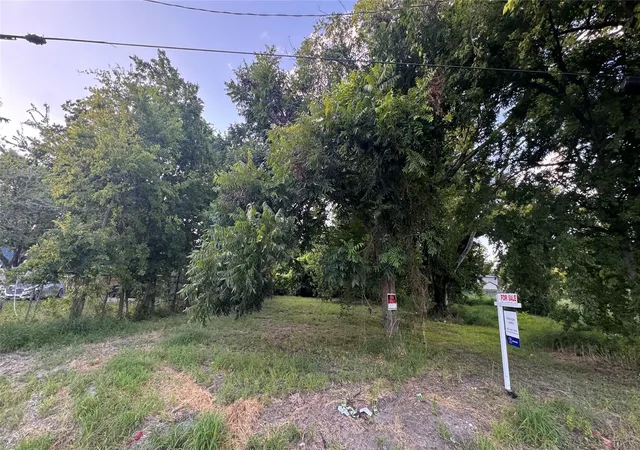 Photo 3 of Land for sale at 3503 Crane St, Houston, TX 77026 | MLS# 97987337 | Listing updated on 2026-09-01