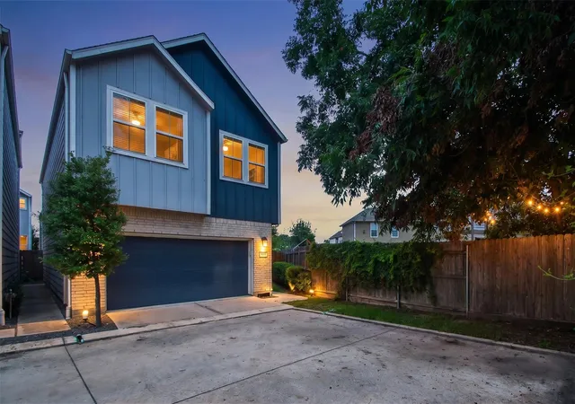 Photo 1 of Single family home for sale at 5527 Cuerta St, Houston, TX 77023 | MLS# 96300797 | Listing updated on 2026-09-09