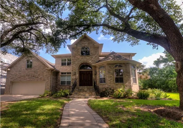 Photo 2 of Single family home for sale at 3110 Glen Haven Blvd, Houston, TX 77025 | MLS# 39470097 | Listing updated on 2026-08-26