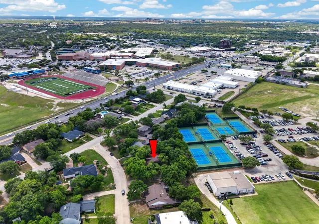 50th image of 2911 Partridge Cir, Bryan, TX 77802 | MLS# 65136151