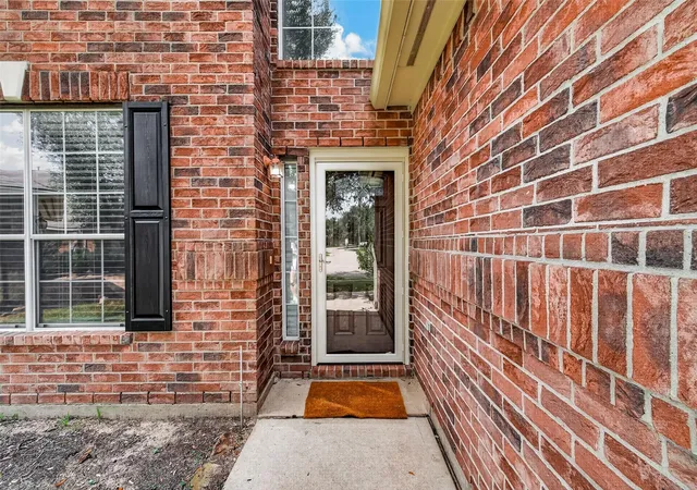 5th image of 4719 Opal Brook Ct, Fresno, TX 77545 | MLS# 67104852