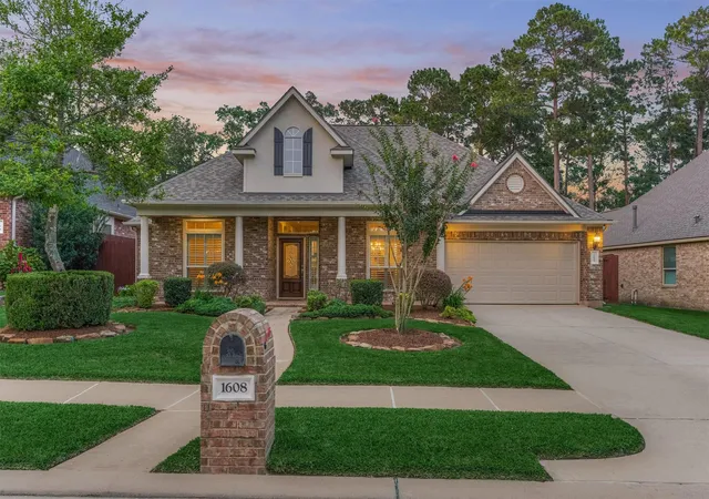 Homes for sale in Conroe, TX | 1608 Beau Rivage, Conroe, TX 77304 | MLS# 83407310