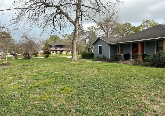 3rd image of 7902 Laura Koppe Rd, Houston, TX 77028 | MLS# 73416844