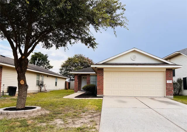 Photo 1 of Single family home for sale at 7422 Secretariat Ridge Dr, Humble, TX 77338 | MLS# 21625281 | Listing updated on 2026-08-01