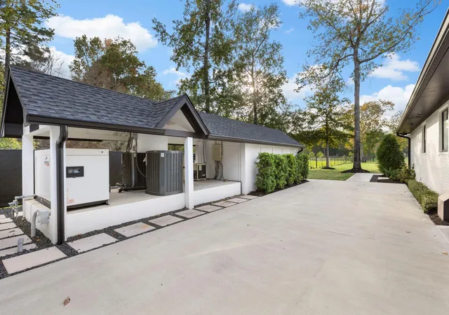 Photo 34 of Mansion for sale at 15240 Saddlewood Dr, Conroe, TX 77384 | MLS# 48298473 | Listing updated on 2026-06-11