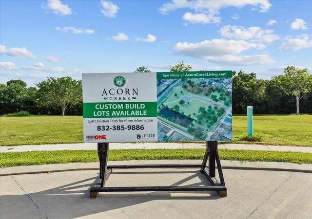3rd image of 611 Acorn Creek Way, League City, TX 77573 | MLS# 39773562