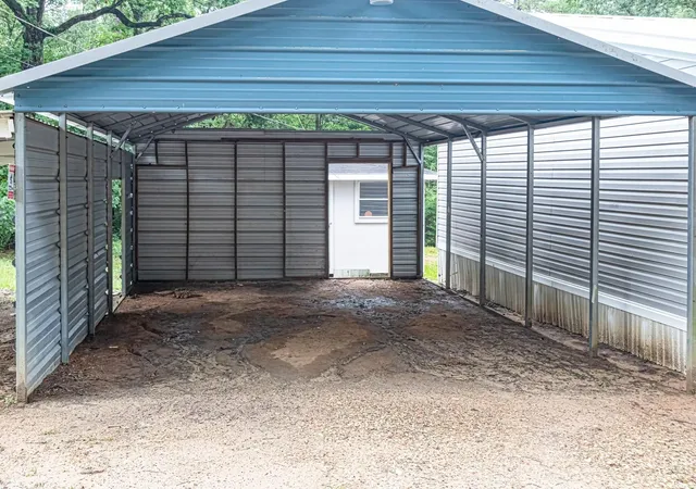 2nd image of 121 Circle Oak Dr, Point Blank, TX 77364 | MLS# 35826890