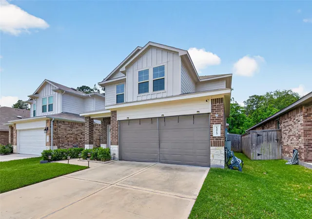 Photo 3 of Single family home for sale at 14914 Cypress Holw Dr, New Caney, TX 77357 | MLS# 93277383 | Listing updated on 2026-09-14