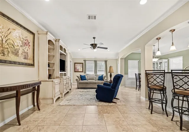 Photo 4 of Single family home for sale at 213 Rippling Creek Ln, Alvin, TX 77511 | MLS# 52784840 | Listing updated on 2026-09-26