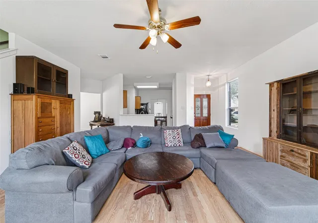 Photo 4 of Single family home for sale at 19427 Juniper Vale Cir, Houston, TX 77084 | MLS# 46516866 | Listing updated on 2026-06-25