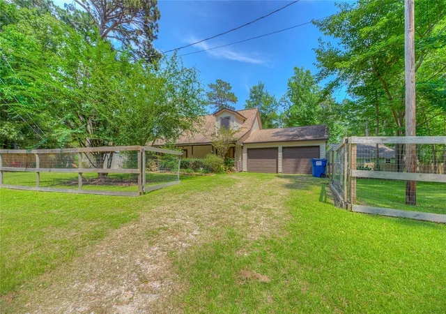 2nd image of 647 Moose Dr, Onalaska, TX 77360 | MLS# 47766137