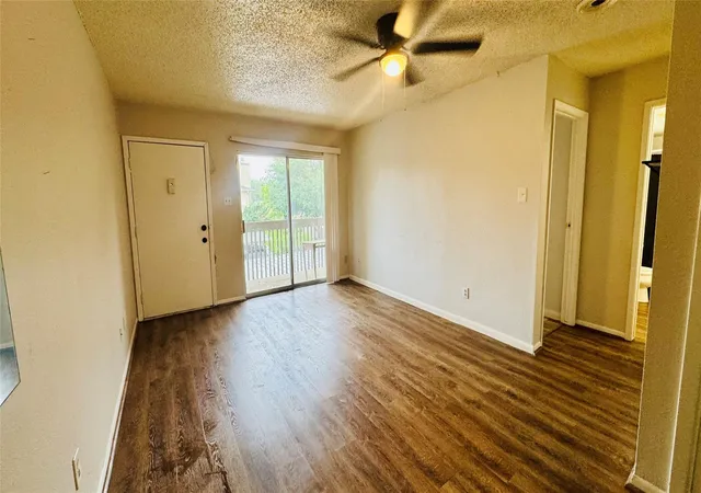 2nd image of 1900 Bay Area Blvd #136, Houston, TX 77058 | MLS# 25931663