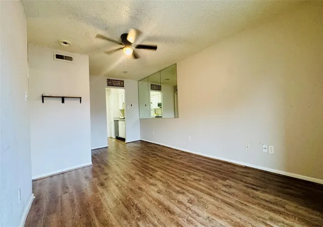 3rd image of 1900 Bay Area Blvd #136, Houston, TX 77058 | MLS# 25931663