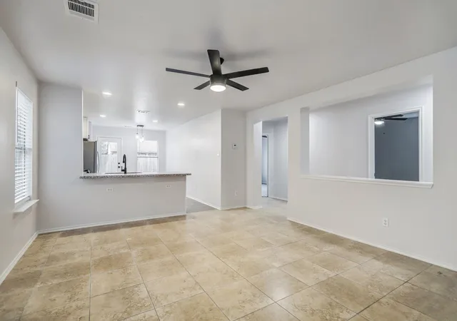 Photo 4 of Single family home for sale at 20926 Brannon Hl Ln, Humble, TX 77338 | MLS# 40768513 | Listing updated on 2026-08-27