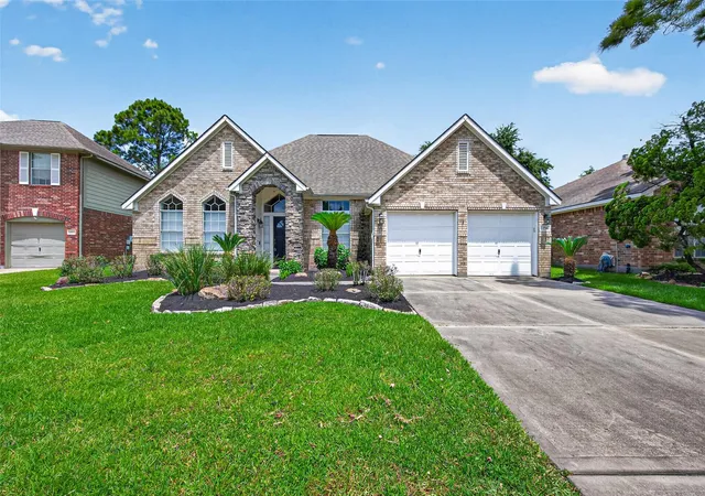 Photo 2 of Single family home for sale at 13718 Clareton Ln, Cypress, TX 77429 | MLS# 74081835 | Listing updated on 2026-08-05