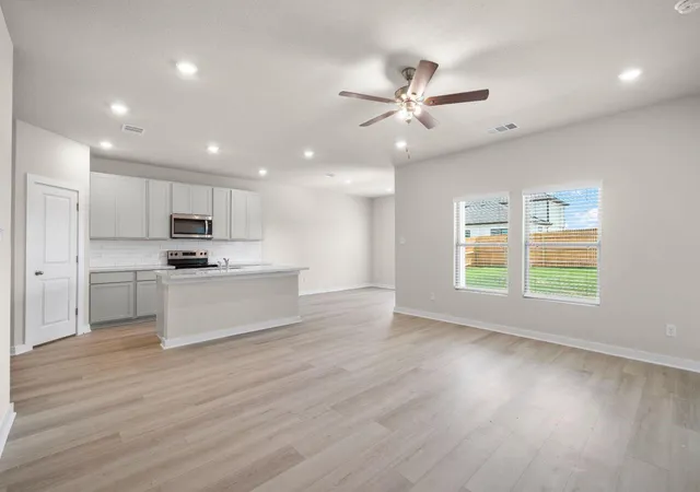 Photo 3 of Single family home for sale at 2626 Lake Bryan Dr, Dayton, TX 77535 | MLS# 31073730 | Listing updated on 2026-09-15