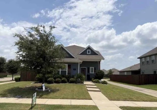 Photo 1 of Single family home for sale at 2828 Journey Ln, Forney, TX 75114 | MLS# 73251926 | Listing updated on 2026-08-25