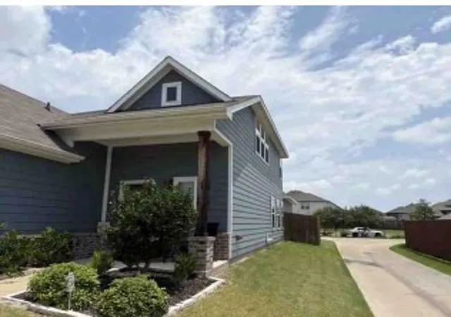 Photo 2 of Single family home for sale at 2828 Journey Ln, Forney, TX 75114 | MLS# 73251926 | Listing updated on 2026-08-25