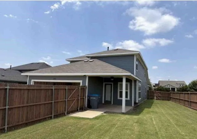 Photo 4 of Single family home for sale at 2828 Journey Ln, Forney, TX 75114 | MLS# 73251926 | Listing updated on 2026-08-25