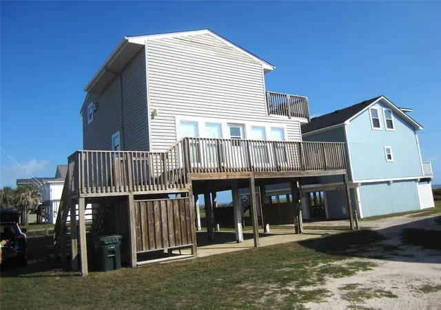 Photo 3 of Single family home for sale at 21639 San Luis Pass Rd, Galveston, TX 77554 | MLS# 46571826 | Listing updated on 2026-08-17