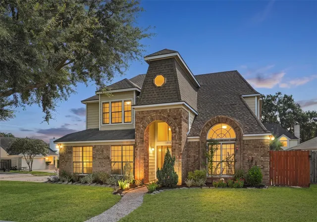 Photo 4 of Single family home for sale at 1913 Dublin Dr, Deer Park, TX 77536 | MLS# 64783343 | Listing updated on 2026-09-25
