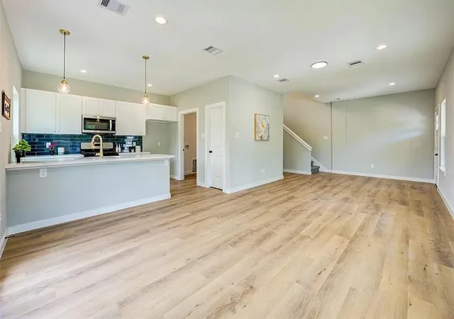 Photo 1 of Sale Pending at 8361 Tate St, Houston, TX 77028 | MLS# 58676068 | Listing updated on 2026-08-25
