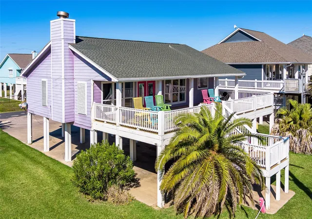 Homes for sale in Crystal Beach, TX | 2300 Martinique, Crystal Beach, TX 77650 | MLS# 4828368