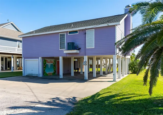 Homes for sale in Crystal Beach, TX | 2300 Martinique, Crystal Beach, TX 77650 | MLS# 4828368