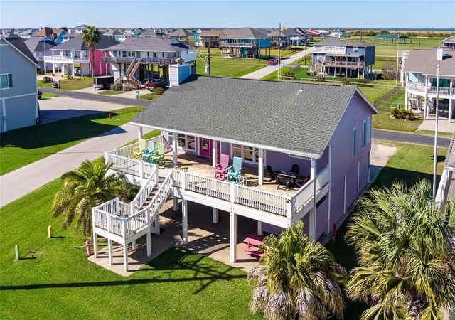 Homes for sale in Crystal Beach, TX | 2300 Martinique, Crystal Beach, TX 77650 | MLS# 4828368