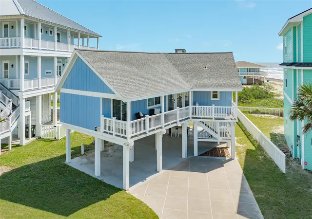 Photo 1 of Single family home for sale at 4230 Pirates Dr, Galveston, TX 77554 | MLS# 20254035 | Listing updated on 2026-09-12