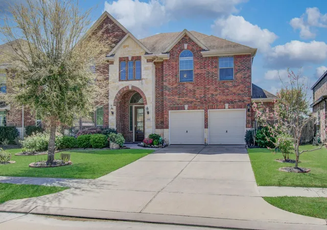 Photo 1 of Single family home for sale at 7938 Sydney Bay Ct, Richmond, TX 77407 | MLS# 11034562 | Listing updated on 2026-08-25