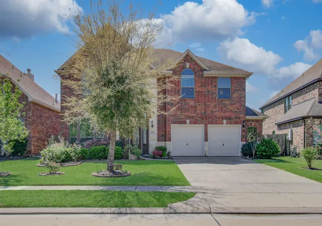 Photo 2 of Single family home for sale at 7938 Sydney Bay Ct, Richmond, TX 77407 | MLS# 11034562 | Listing updated on 2026-08-25