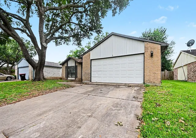 Photo 1 of Single family home for sale at 6834 Gettysburg Dr, Richmond, TX 77469 | MLS# 44988362 | Listing updated on 2026-09-21