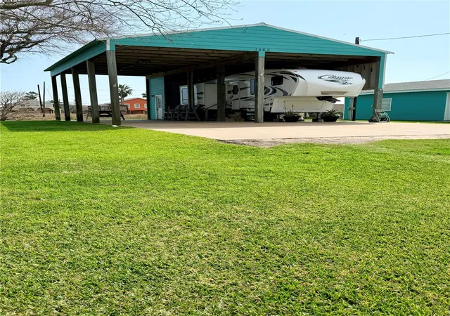 2nd image of Lot 49 Blk 6 Sec 3 County Road 201, Bay City, TX 77414 | MLS# 82031663