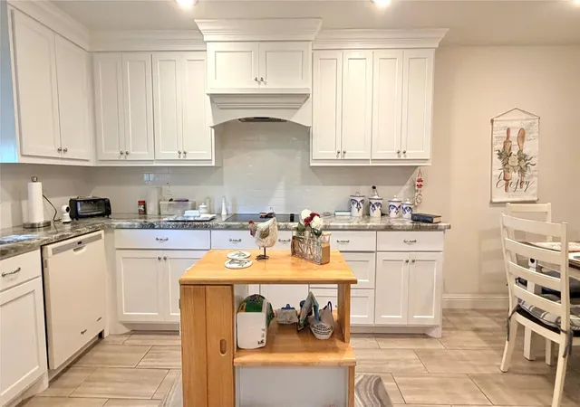 Homes for sale in Wallis, TX | 506 Houston St, Wallis, TX 77485 | MLS# 94690732