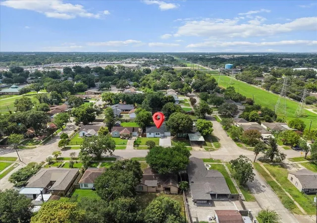 28th image of 1105 W Ellaine Ave, Pasadena, TX 77506 | MLS# 50595152