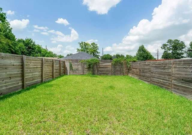22nd image of 9317 Caddo Road Road, Houston, TX 77078 | MLS# 43371543