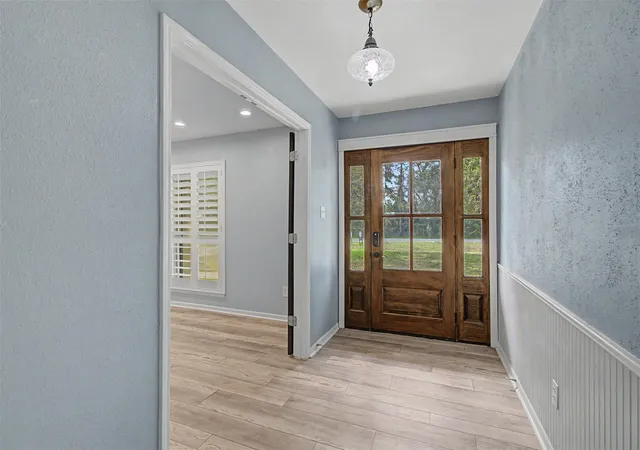 Photo 3 of Single family home for sale at 32114 Robin Ln, Waller, TX 77484 | MLS# 50434600 | Listing updated on 2026-09-15