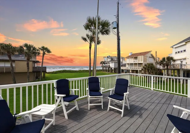Photo 1 of Sale Pending at 4211 Long Tom Ct, Galveston, TX 77554 | MLS# 72281002 | Listing updated on 2026-09-17