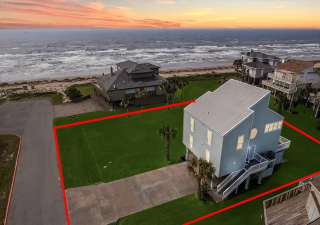 Photo 3 of Sale Pending at 4211 Long Tom Ct, Galveston, TX 77554 | MLS# 72281002 | Listing updated on 2026-09-17