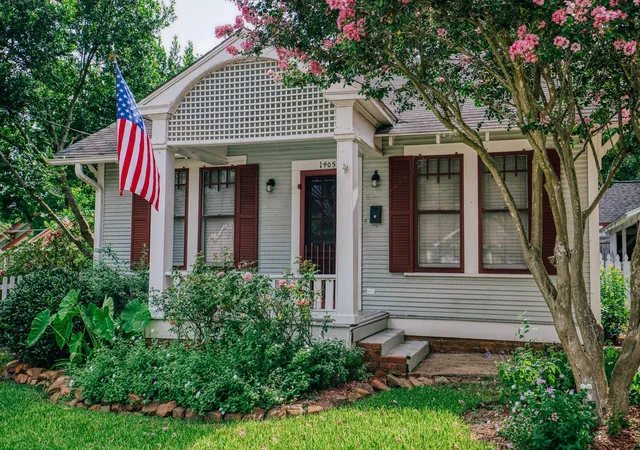 Homes for sale in Brenham, TX | 1405 S Park St, Brenham, TX 77833 | MLS# 10978049