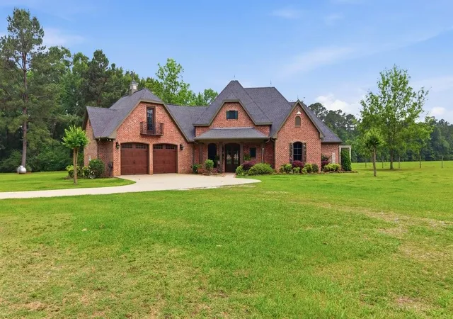 Homes for sale in Buna, TX | 1581 County Road 715, Buna, TX 77612 | MLS# 23647080