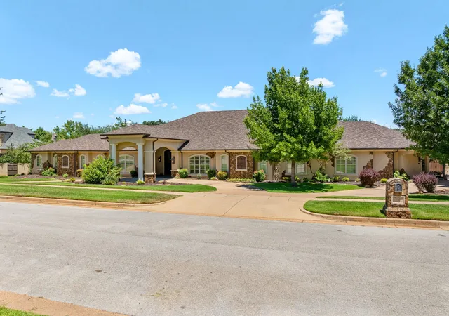 1st image of 7120 Nottaway Dr, Tyler, TX 75703 | MLS# 39360766
